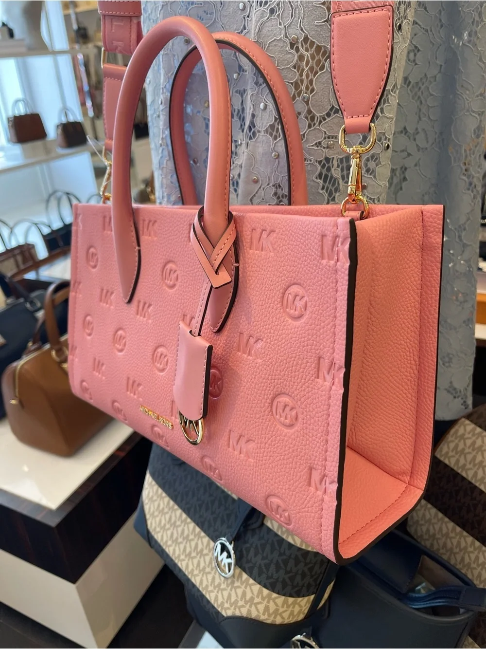 Michael Kors Mirella Md Logo Debossed Satchel Shoulder Tote Handb
Carnation
NWT - Picture 16 of 16